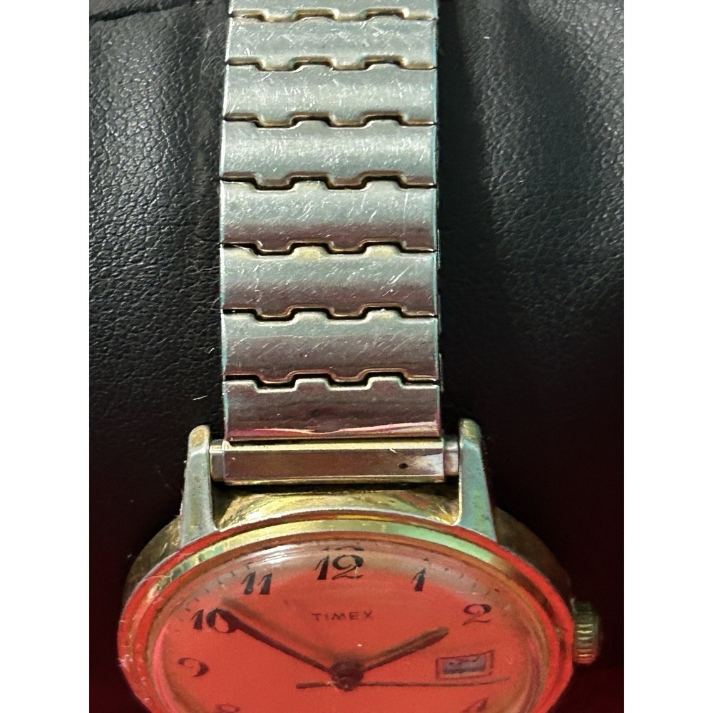 Vintage Men's 1970's Timex 35mm - Gold Tone Manual Date Time Wind Rare Working - Picture 9 of 13